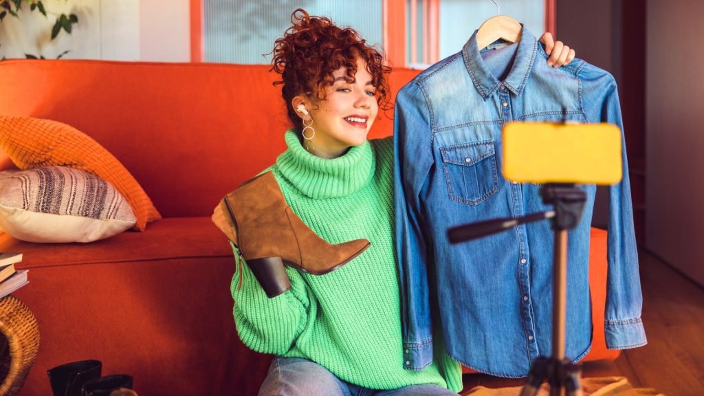 أفضل 50 متجر ملابس أون لاين في مصر مواقع ملابس مصرية رخيصة وفاخرة توفر لك ملابس رياضية وملابس محجبات وأحذية وأكسسوارات وحقائب رجالي وحريمي والدفع عند الإستلام